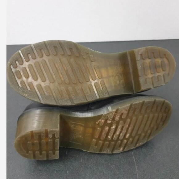 ‘CADENCE LEATHER HEELED CHELSEA Black Dr. Martens Boots Women's SZ 8 - Picture 4 of 5